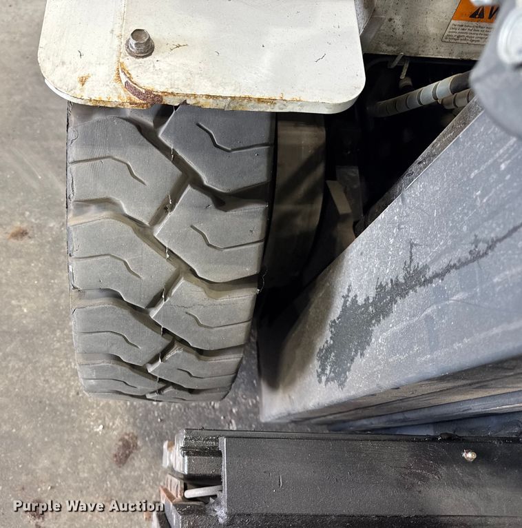 image for item ER0228 2016 UniCarriers PF70 forklift