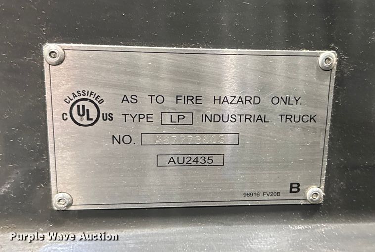 image for item ER0228 2016 UniCarriers PF70 forklift