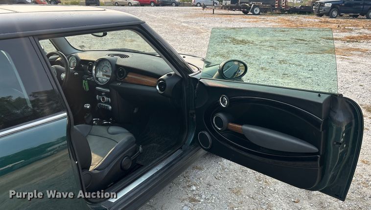 image for item ET3127 2007 Mini Cooper S 