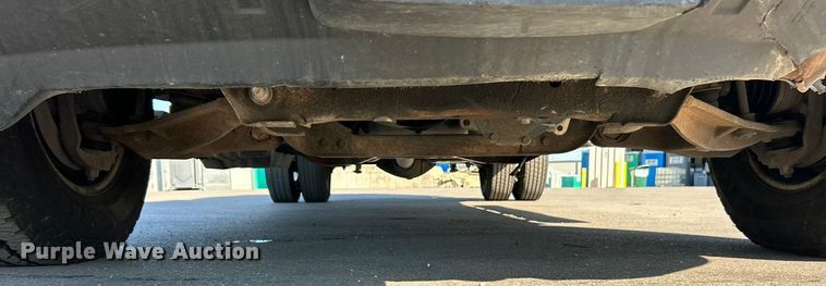 image for item ET3219 2019 Chevrolet Silverado 3500HD Crew Cab pickup truck