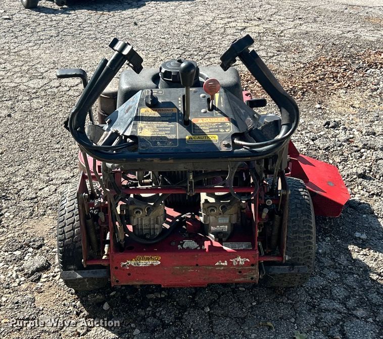 image for item ET3228 2008 Exmark THP15KA363 lawn mower