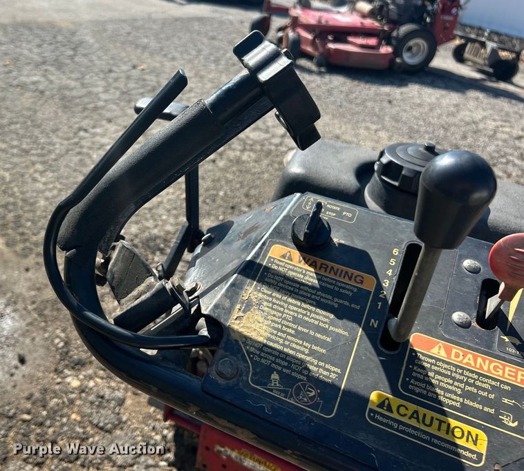 image for item ET3228 2008 Exmark THP15KA363 lawn mower