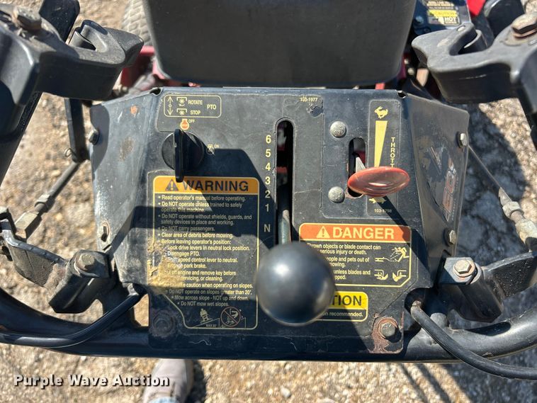 image for item ET3228 2008 Exmark THP15KA363 lawn mower