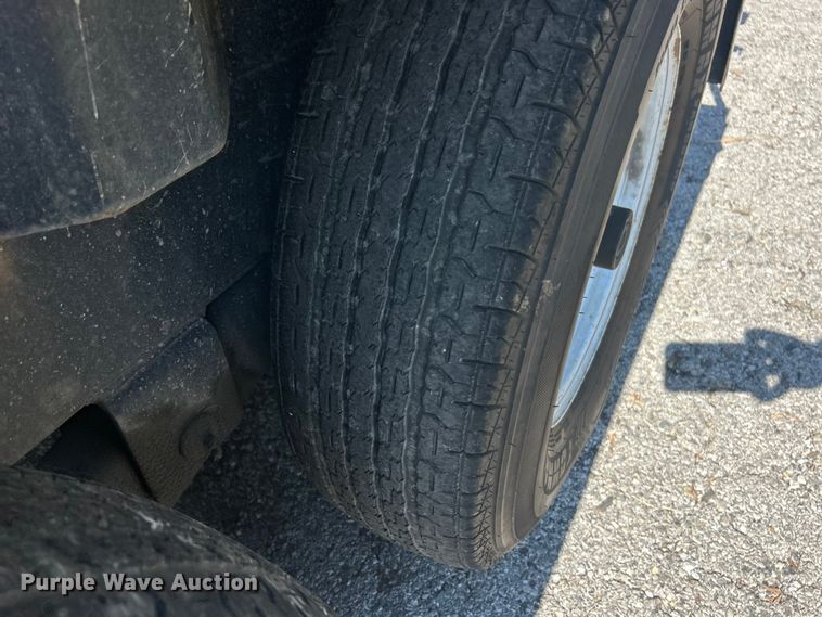 image for item ET3229 2014 Behnke DT81X14E702 dump trailer