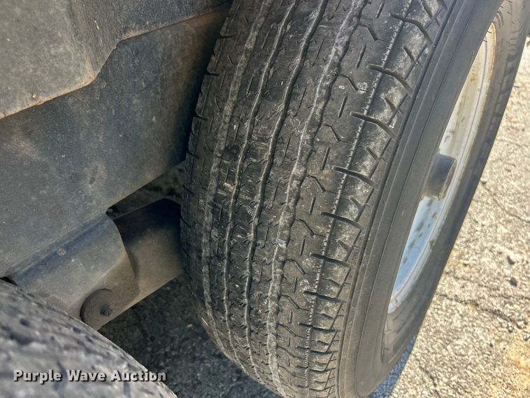 image for item ET3229 2014 Behnke DT81X14E702 dump trailer