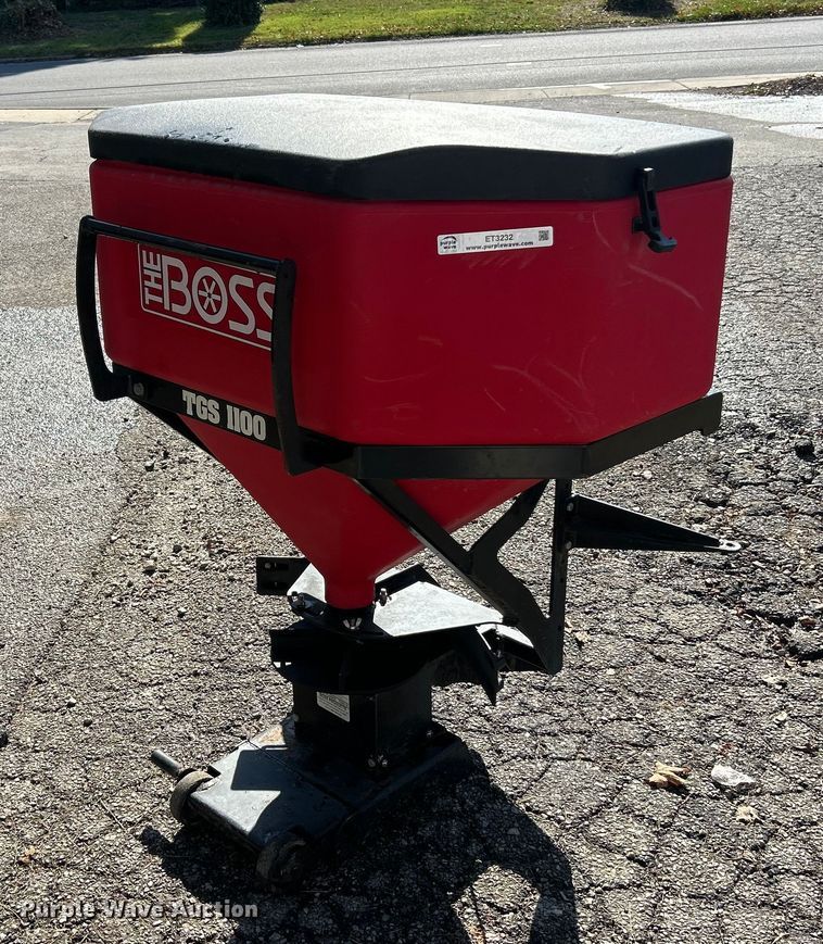image for item ET3232 The Boss TGS 1100 spreader