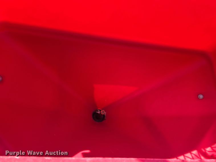 image for item ET3232 The Boss TGS 1100 spreader