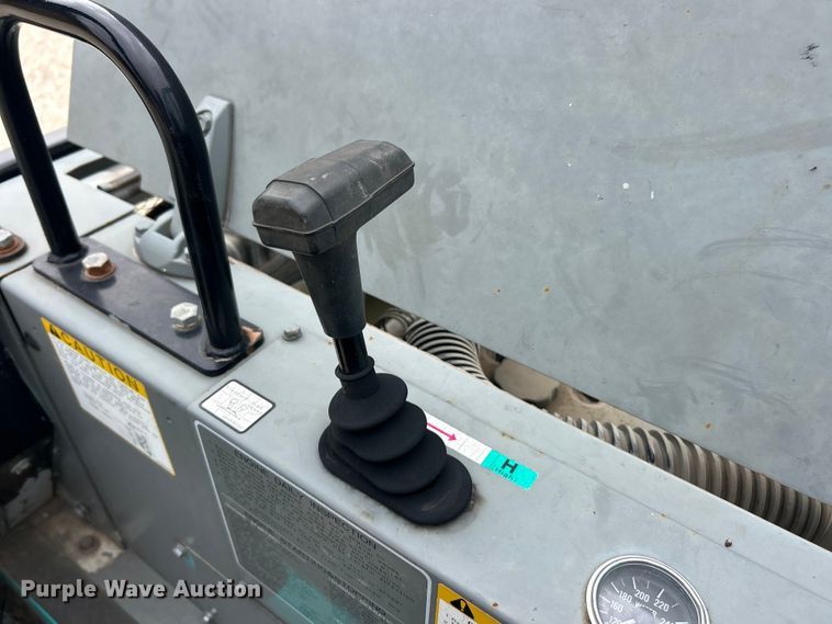 image for item ET3334 IHI IC30 crawler dumper