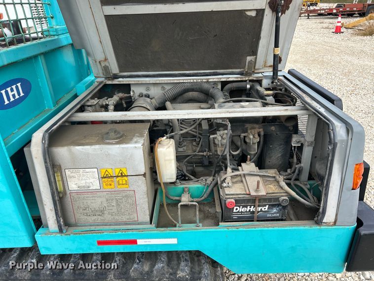 image for item ET3334 IHI IC30 crawler dumper