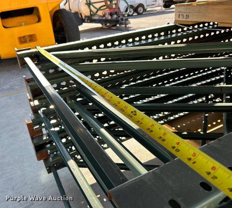 image for item ET3359 Pallet racking