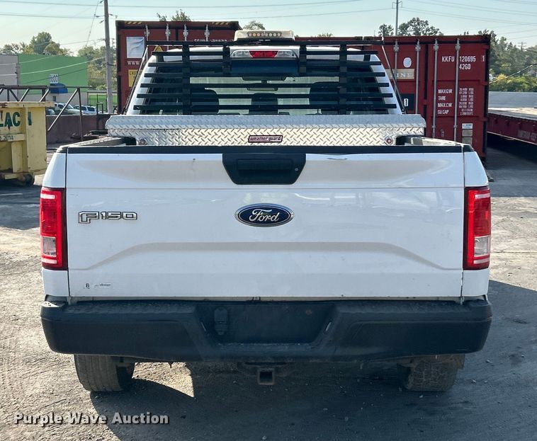 image for item ET3371 2017 Ford F150 SuperCab pickup truck