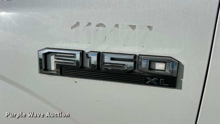 image for item ET3371 2017 Ford F150 SuperCab pickup truck