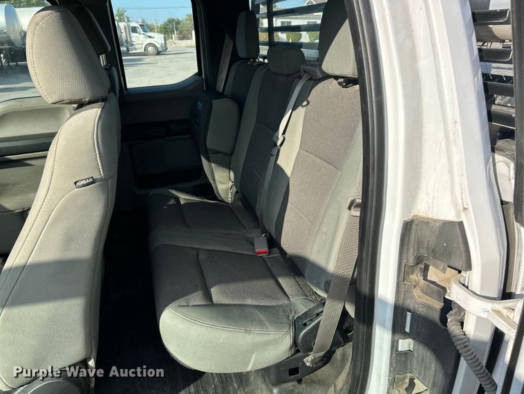 image for item ET3371 2017 Ford F150 SuperCab pickup truck