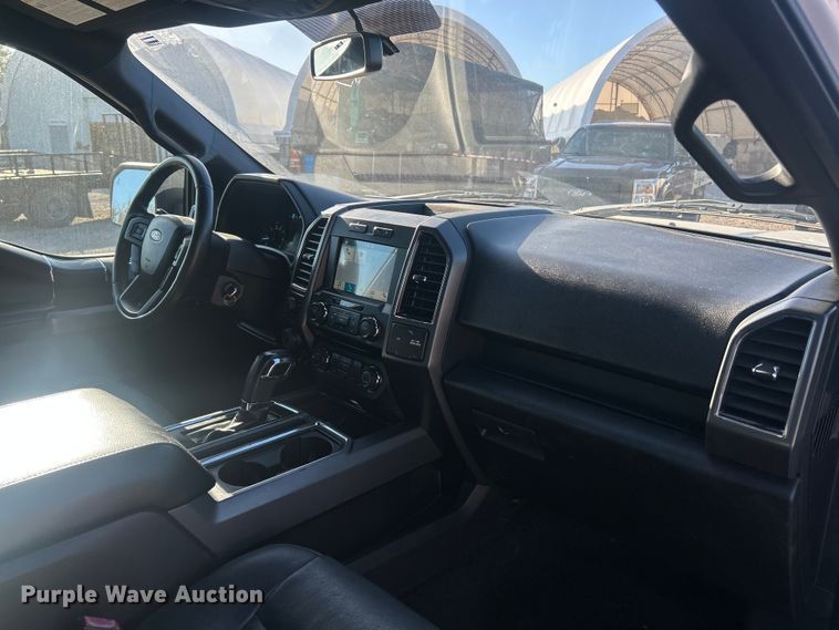 image for item ET3390 2018 Ford F150 XLT SuperCrew pickup truck