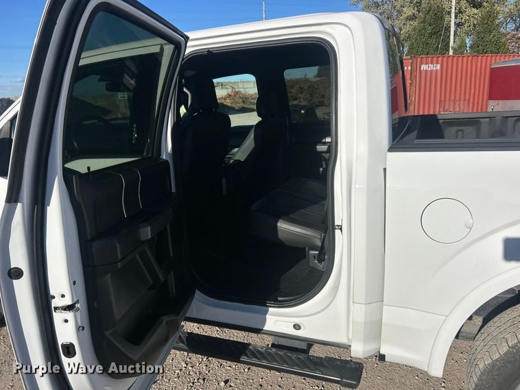 image for item ET3390 2018 Ford F150 XLT SuperCrew pickup truck