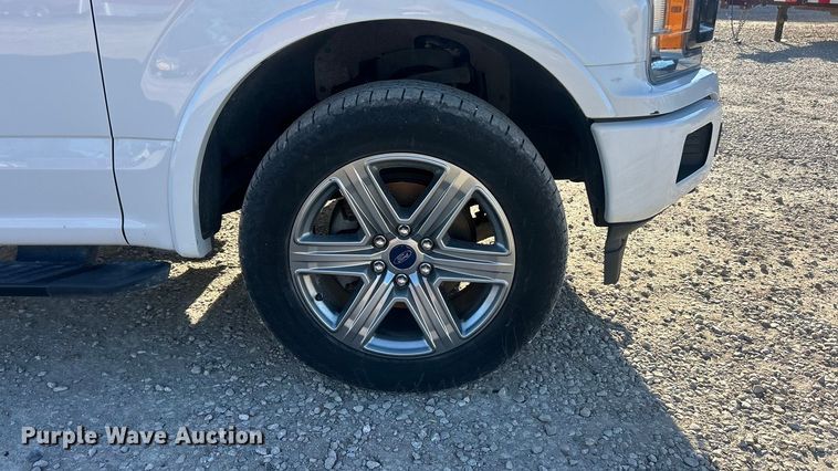 image for item ET3390 2018 Ford F150 XLT SuperCrew pickup truck