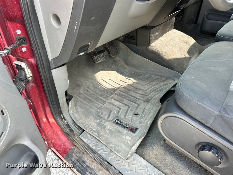 image for item ET3391 2008 Ford F150 XLT SuperCrew pickup truck