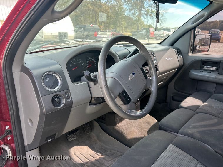 image for item ET3391 2008 Ford F150 XLT SuperCrew pickup truck