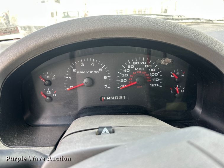 image for item ET3391 2008 Ford F150 XLT SuperCrew pickup truck