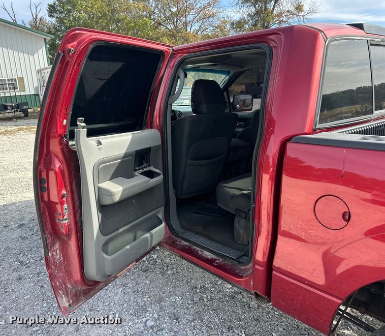 image for item ET3391 2008 Ford F150 XLT SuperCrew pickup truck