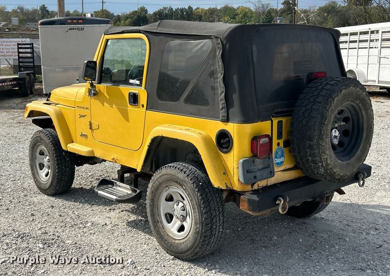 image for item ET3392 2002 Jeep Wrangler Sport SUV