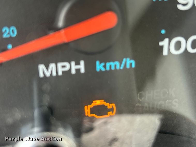 image for item ET3392 2002 Jeep Wrangler Sport SUV