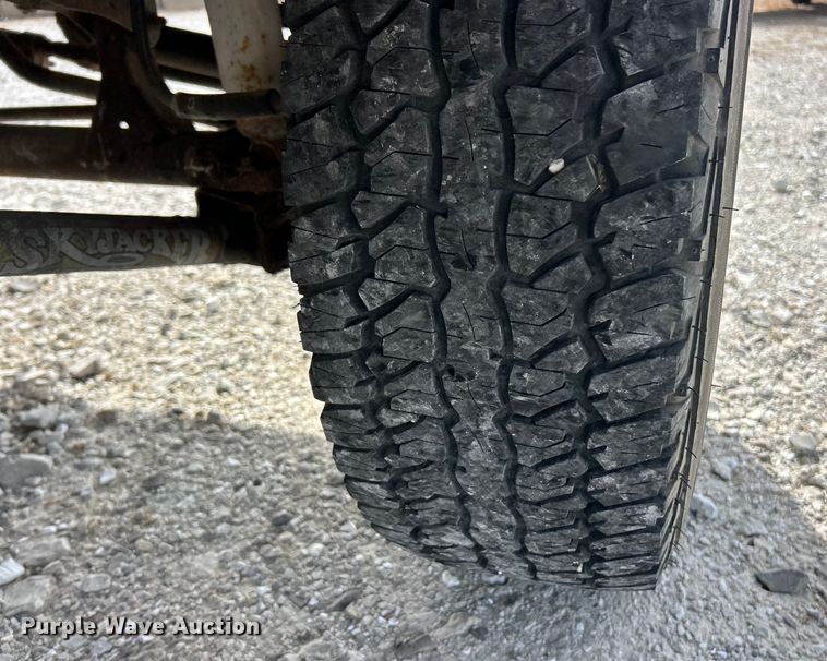 image for item ET3392 2002 Jeep Wrangler Sport SUV