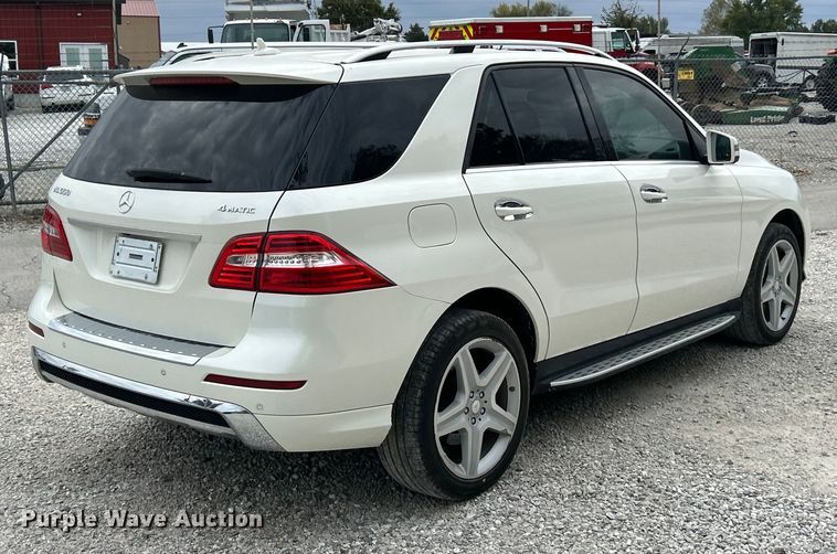 image for item ET3395 2013 Mercedes-Benz ML 550 SUV