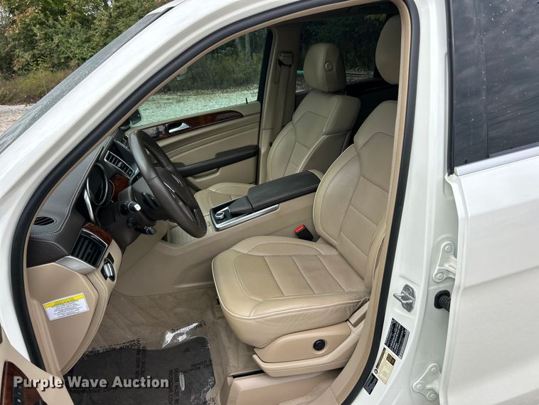 image for item ET3395 2013 Mercedes-Benz ML 550 SUV