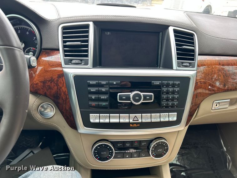 image for item ET3395 2013 Mercedes-Benz ML 550 SUV