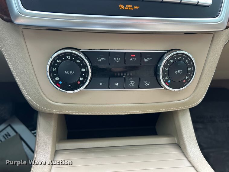 image for item ET3395 2013 Mercedes-Benz ML 550 SUV