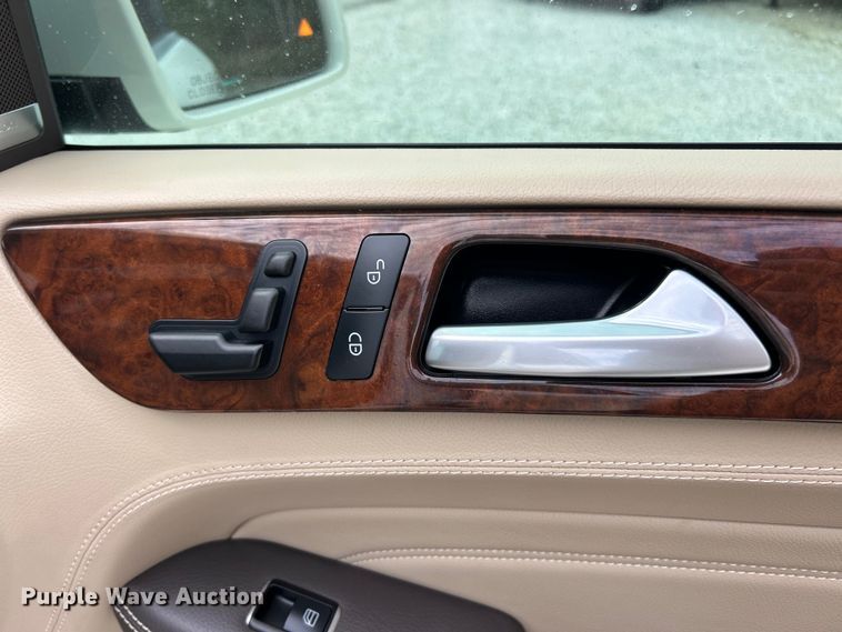 image for item ET3395 2013 Mercedes-Benz ML 550 SUV