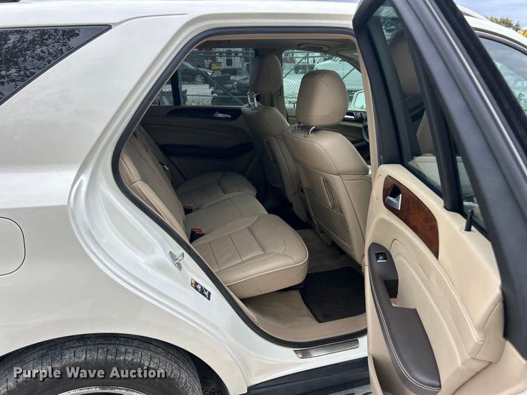 image for item ET3395 2013 Mercedes-Benz ML 550 SUV