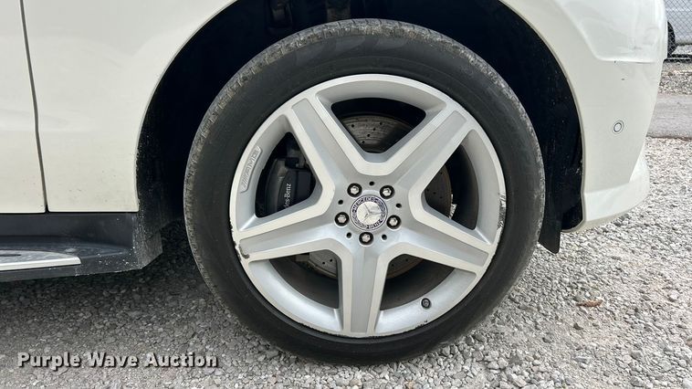 image for item ET3395 2013 Mercedes-Benz ML 550 SUV