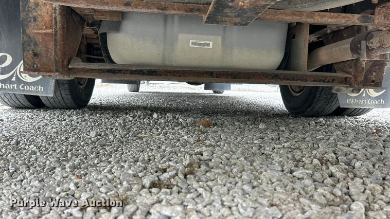 image for item ET3400 2011 Ford E350 Super Duty shuttle bus