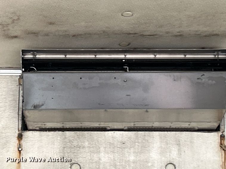 image for item ET3488 2006 Freightliner Business Class M2 refrigerated truck