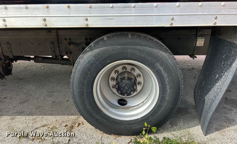 image for item ET3488 2006 Freightliner Business Class M2 refrigerated truck