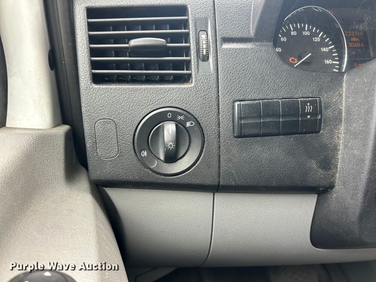 image for item ET3490 2013 Mercedes-Benz Sprinter 2500 refrigerated van