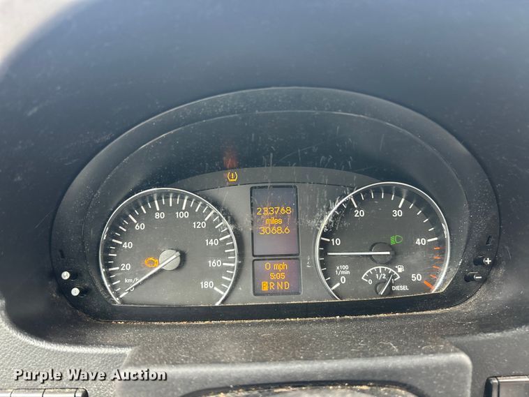 image for item ET3490 2013 Mercedes-Benz Sprinter 2500 refrigerated van