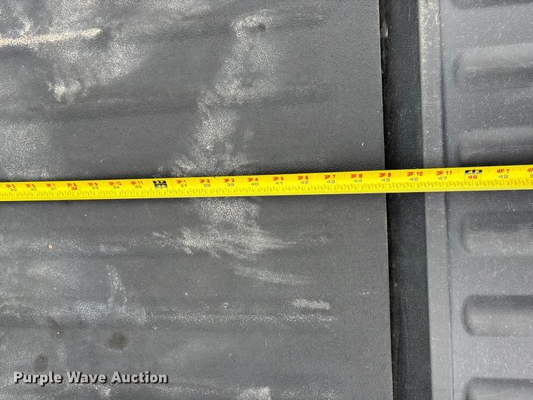 image for item ET4542 2022 John Deere XUV 825M S4 utility vehicle