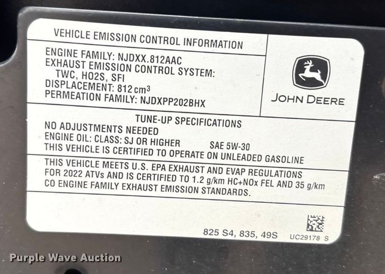 image for item ET4542 2022 John Deere XUV 825M S4 utility vehicle