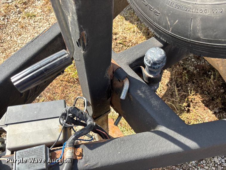 image for item ET4656 2012 H and H Trailers 20' enclosed cargo trailer