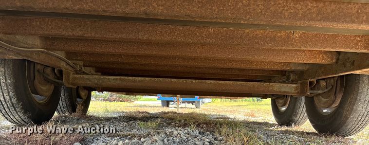 image for item ET4656 2012 H and H Trailers 20' enclosed cargo trailer