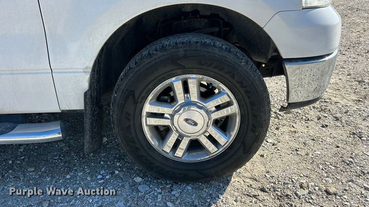 image for item ET6590 2006 Ford F150 SuperCab pickup truck