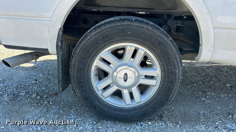 image for item ET6590 2006 Ford F150 SuperCab pickup truck