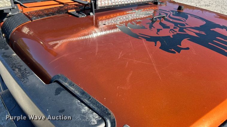 image for item ET6592 2010 Jeep Wrangler SUV