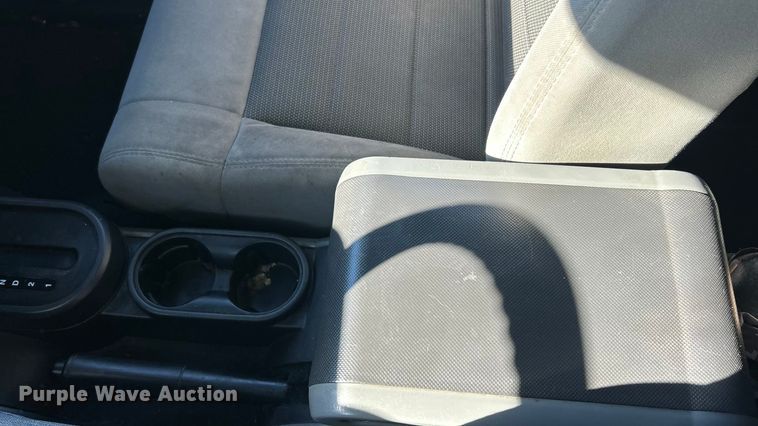 image for item ET6592 2010 Jeep Wrangler SUV