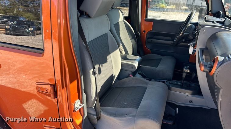 image for item ET6592 2010 Jeep Wrangler SUV