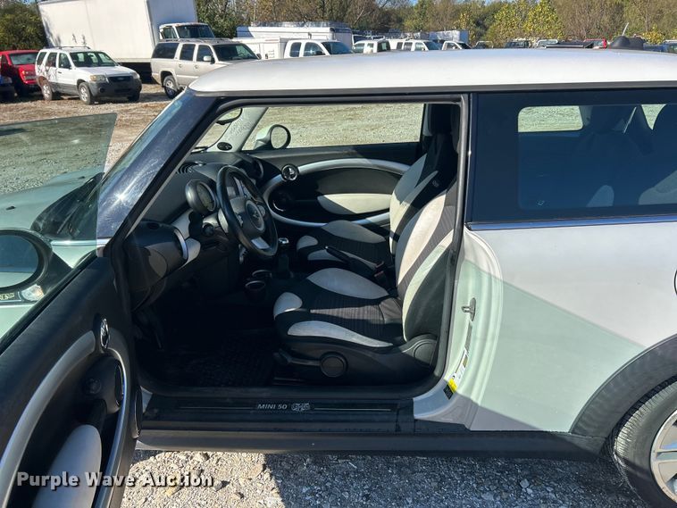 image for item ET6593 2010 Mini Cooper 