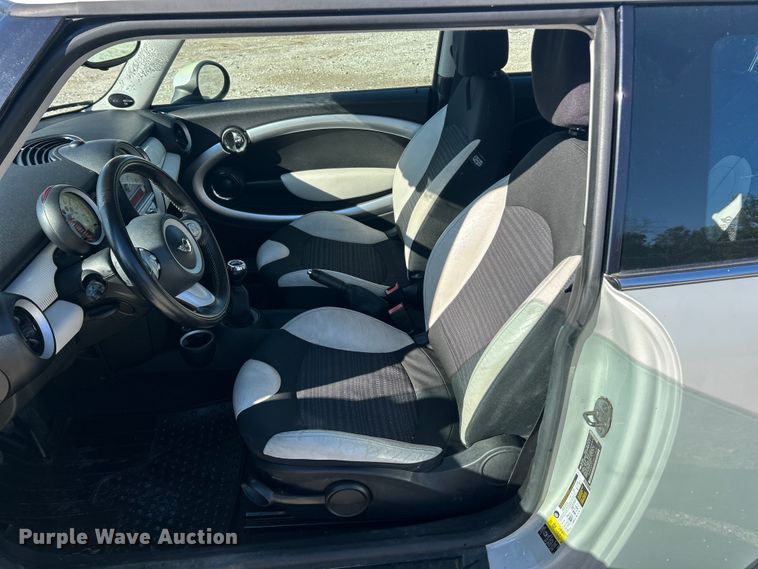 image for item ET6593 2010 Mini Cooper 